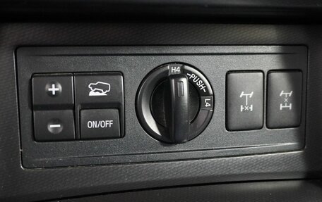 Toyota Land Cruiser Prado 150 рестайлинг 2, 2013 год, 2 700 000 рублей, 19 фотография