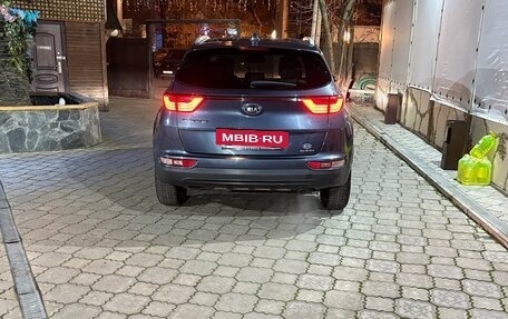 KIA Sportage IV рестайлинг, 2018 год, 2 400 000 рублей, 2 фотография