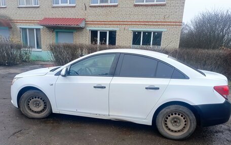 Chevrolet Cruze II, 2011 год, 600 000 рублей, 4 фотография