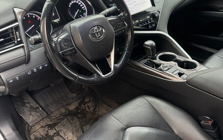Toyota Camry, 2019 год, 2 750 000 рублей, 2 фотография