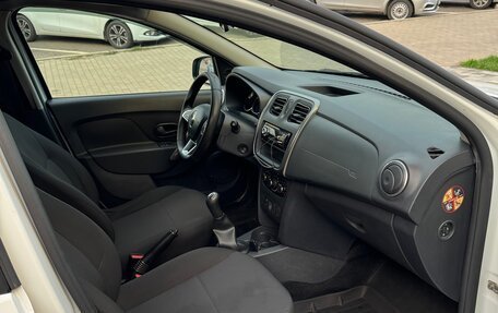 Renault Sandero II рестайлинг, 2018 год, 825 000 рублей, 9 фотография