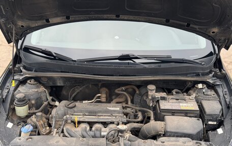 Hyundai Solaris II рестайлинг, 2015 год, 965 000 рублей, 13 фотография