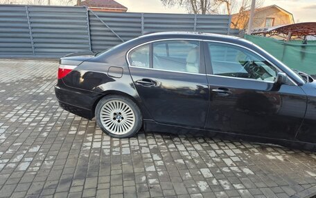 BMW 5 серия, 2004 год, 875 000 рублей, 6 фотография