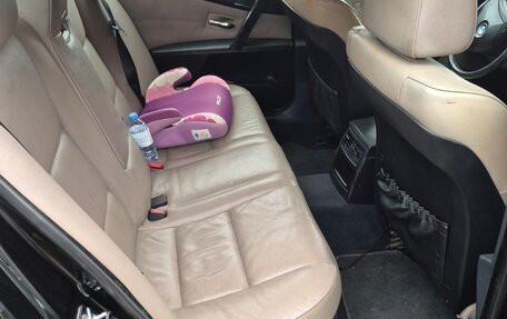 BMW 5 серия, 2004 год, 875 000 рублей, 13 фотография