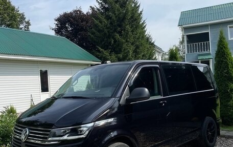 Volkswagen Caravelle T6 рестайлинг, 2021 год, 4 850 000 рублей, 2 фотография