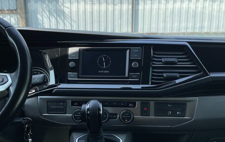 Volkswagen Caravelle T6 рестайлинг, 2021 год, 4 850 000 рублей, 10 фотография