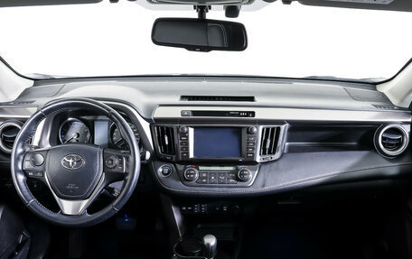 Toyota RAV4, 2016 год, 2 678 000 рублей, 13 фотография