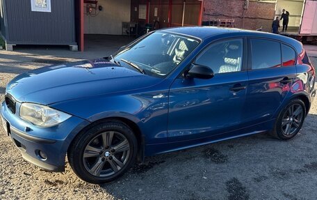 BMW 1 серия, 2006 год, 720 000 рублей, 2 фотография