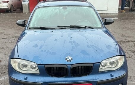 BMW 1 серия, 2006 год, 720 000 рублей, 25 фотография