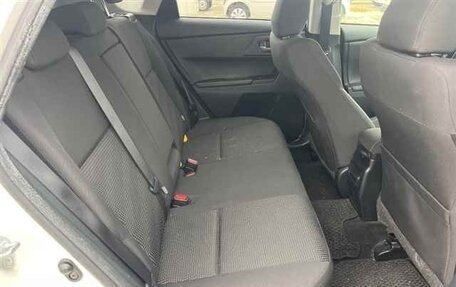 Toyota Auris II, 2015 год, 955 000 рублей, 9 фотография