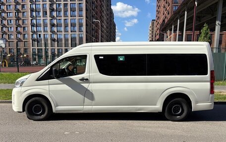 Toyota HiAce H300, 2021 год, 4 790 000 рублей, 4 фотография