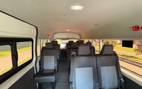 Toyota HiAce H300, 2021 год, 4 790 000 рублей, 10 фотография