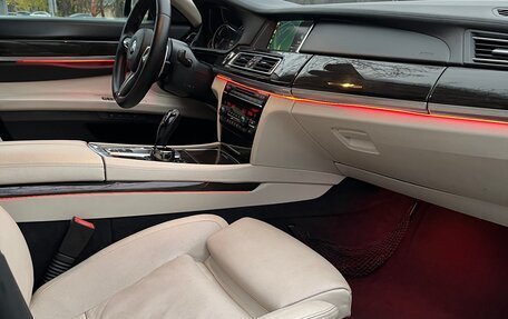 BMW 7 серия, 2013 год, 1 999 999 рублей, 10 фотография