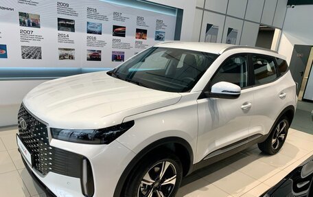 Chery Tiggo 4 I рестайлинг, 2025 год, 1 999 000 рублей, 3 фотография