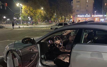 Mercedes-Benz CLS, 2004 год, 800 000 рублей, 1 фотография