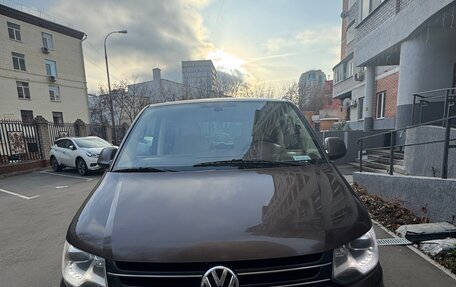 Volkswagen Multivan T5, 2013 год, 2 500 000 рублей, 3 фотография