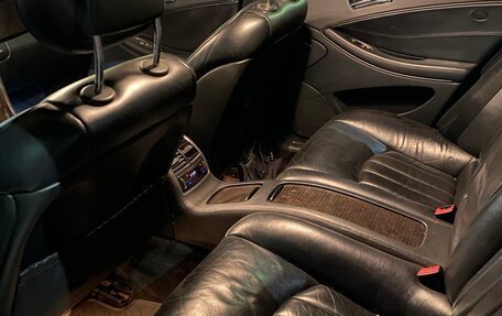 Mercedes-Benz CLS, 2004 год, 800 000 рублей, 3 фотография