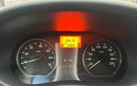 Renault Sandero I, 2013 год, 759 000 рублей, 17 фотография