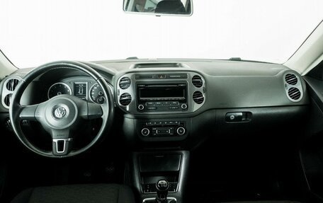 Volkswagen Tiguan I, 2012 год, 1 098 000 рублей, 6 фотография