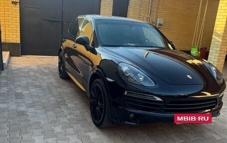 Porsche Cayenne III, 2012 год, 2 250 000 рублей, 2 фотография