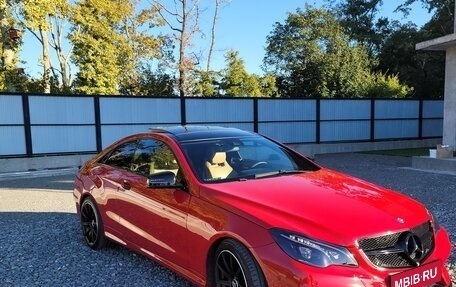 Mercedes-Benz E-Класс, 2014 год, 1 980 000 рублей, 1 фотография