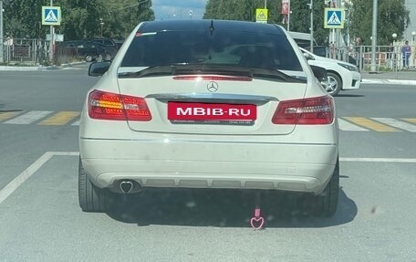 Mercedes-Benz E-Класс, 2011 год, 1 530 000 рублей, 4 фотография