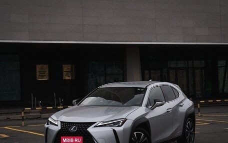 Lexus UX I, 2020 год, 3 500 000 рублей, 2 фотография