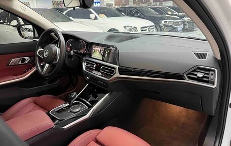 BMW 3 серия, 2021 год, 3 200 100 рублей, 15 фотография