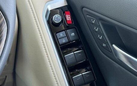 Toyota Land Cruiser, 2025 год, 11 155 116 рублей, 19 фотография