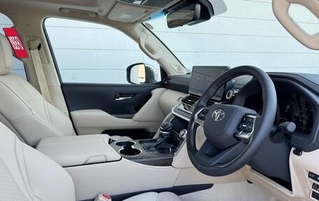 Toyota Land Cruiser, 2025 год, 11 155 116 рублей, 13 фотография