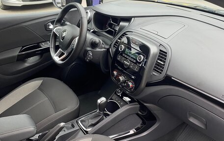 Renault Kaptur I рестайлинг, 2021 год, 1 700 000 рублей, 3 фотография