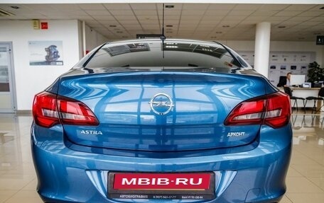 Opel Astra J, 2013 год, 798 000 рублей, 11 фотография