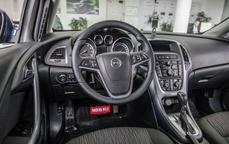 Opel Astra J, 2013 год, 798 000 рублей, 22 фотография