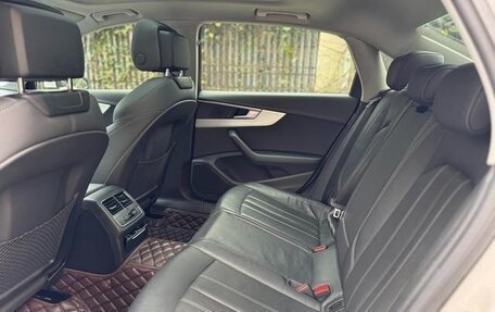 Audi A4, 2021 год, 2 000 000 рублей, 18 фотография