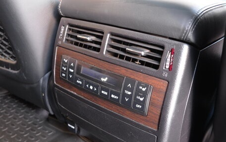 Toyota Land Cruiser 200, 2016 год, 7 350 000 рублей, 29 фотография