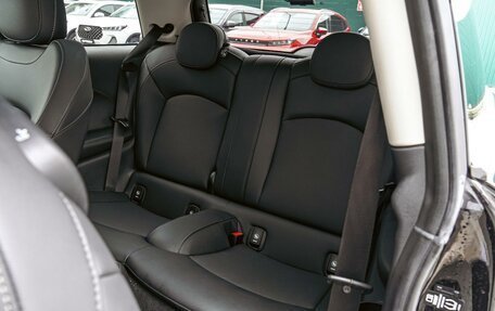 MINI Hatch, 2020 год, 2 650 000 рублей, 9 фотография