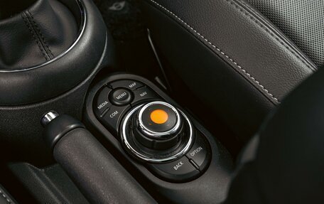 MINI Hatch, 2020 год, 2 650 000 рублей, 15 фотография