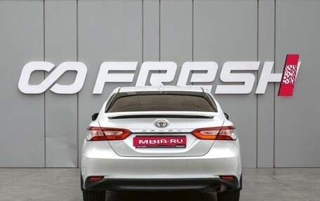 Toyota Camry, 2021 год, 2 440 000 рублей, 4 фотография