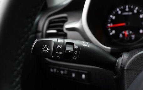 KIA Rio IV, 2021 год, 1 830 000 рублей, 19 фотография