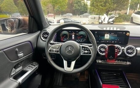 Mercedes-Benz GLB, 2021 год, 2 250 000 рублей, 8 фотография