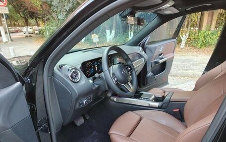 Mercedes-Benz GLB, 2021 год, 2 250 000 рублей, 8 фотография