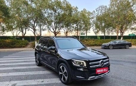 Mercedes-Benz GLB, 2021 год, 2 250 000 рублей, 2 фотография
