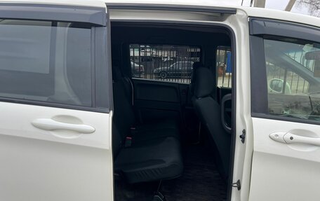 Honda Freed I, 2012 год, 1 299 000 рублей, 13 фотография