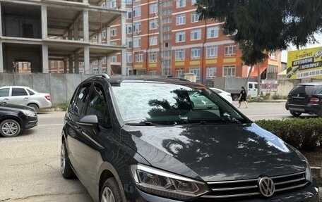 Volkswagen Touran III, 2016 год, 1 750 000 рублей, 3 фотография