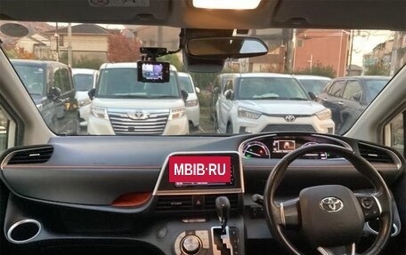 Toyota Sienta II, 2017 год, 948 003 рублей, 7 фотография