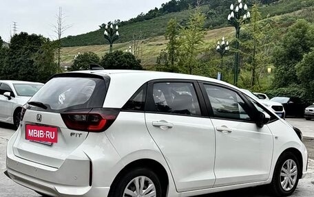 Honda Fit, 2021 год, 1 180 000 рублей, 7 фотография