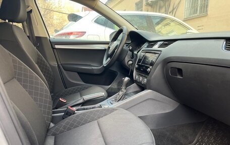 Skoda Octavia, 2018 год, 1 050 000 рублей, 8 фотография