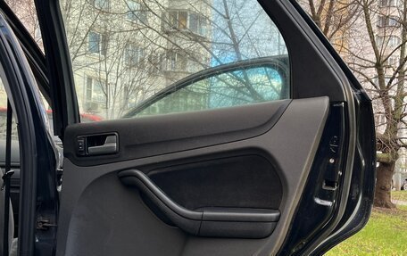 Ford Focus II рестайлинг, 2006 год, 330 000 рублей, 23 фотография