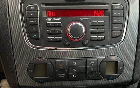 Ford Focus II рестайлинг, 2006 год, 330 000 рублей, 27 фотография