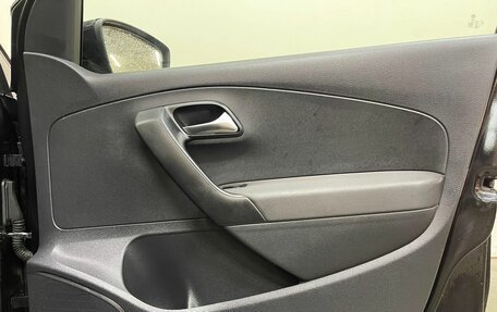 Volkswagen Polo VI (EU Market), 2013 год, 777 000 рублей, 10 фотография